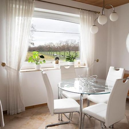 Idyllische Wohnung Mit Weitblick Neukirchen-Vluyn Exterior foto
